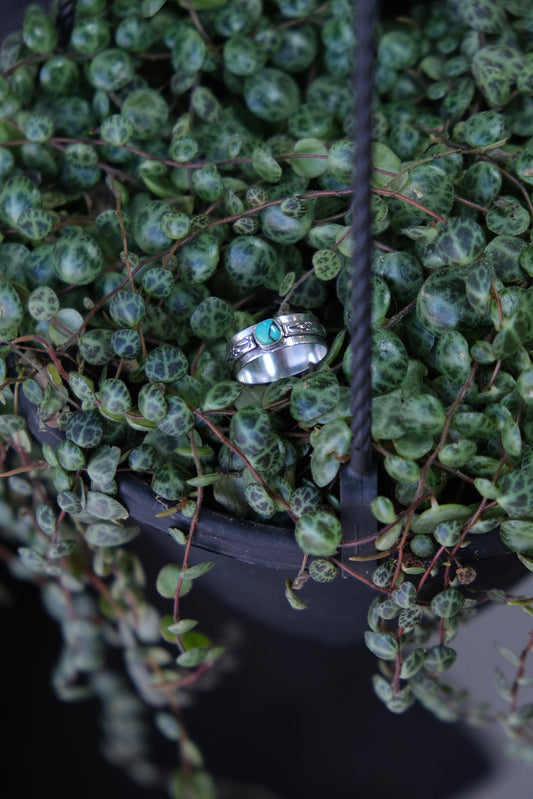 Turquoise Flora Ring- size 7.75