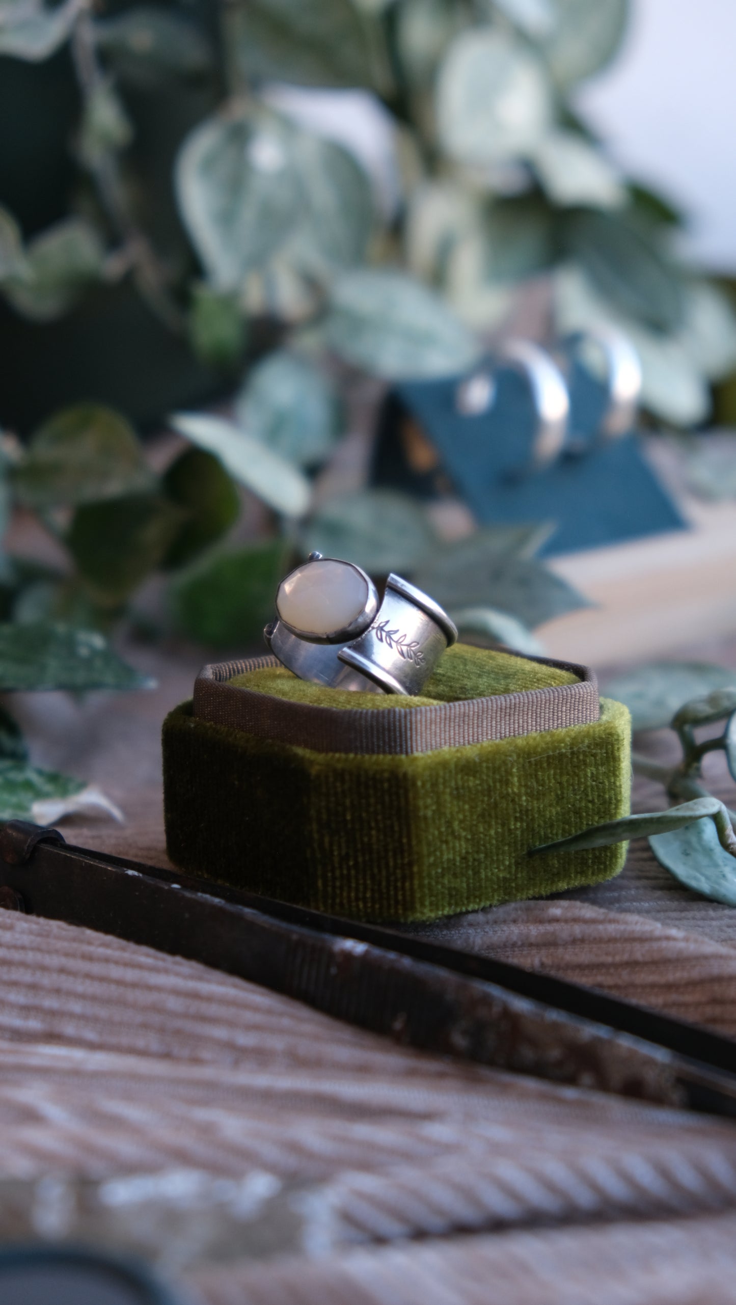 Mother of Pearl Ring