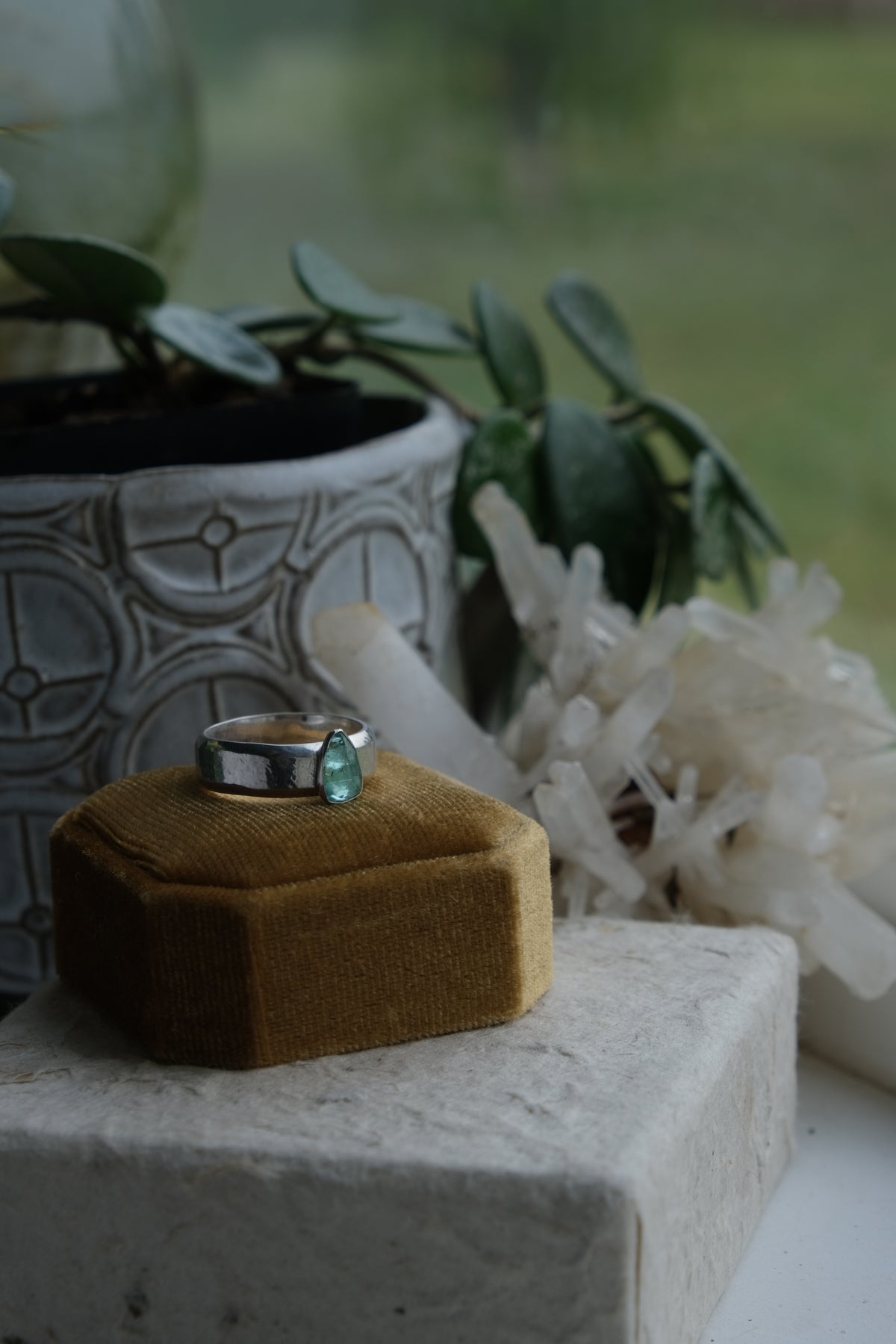 Light Green Tourmaline Hammered Ring Size 7.5