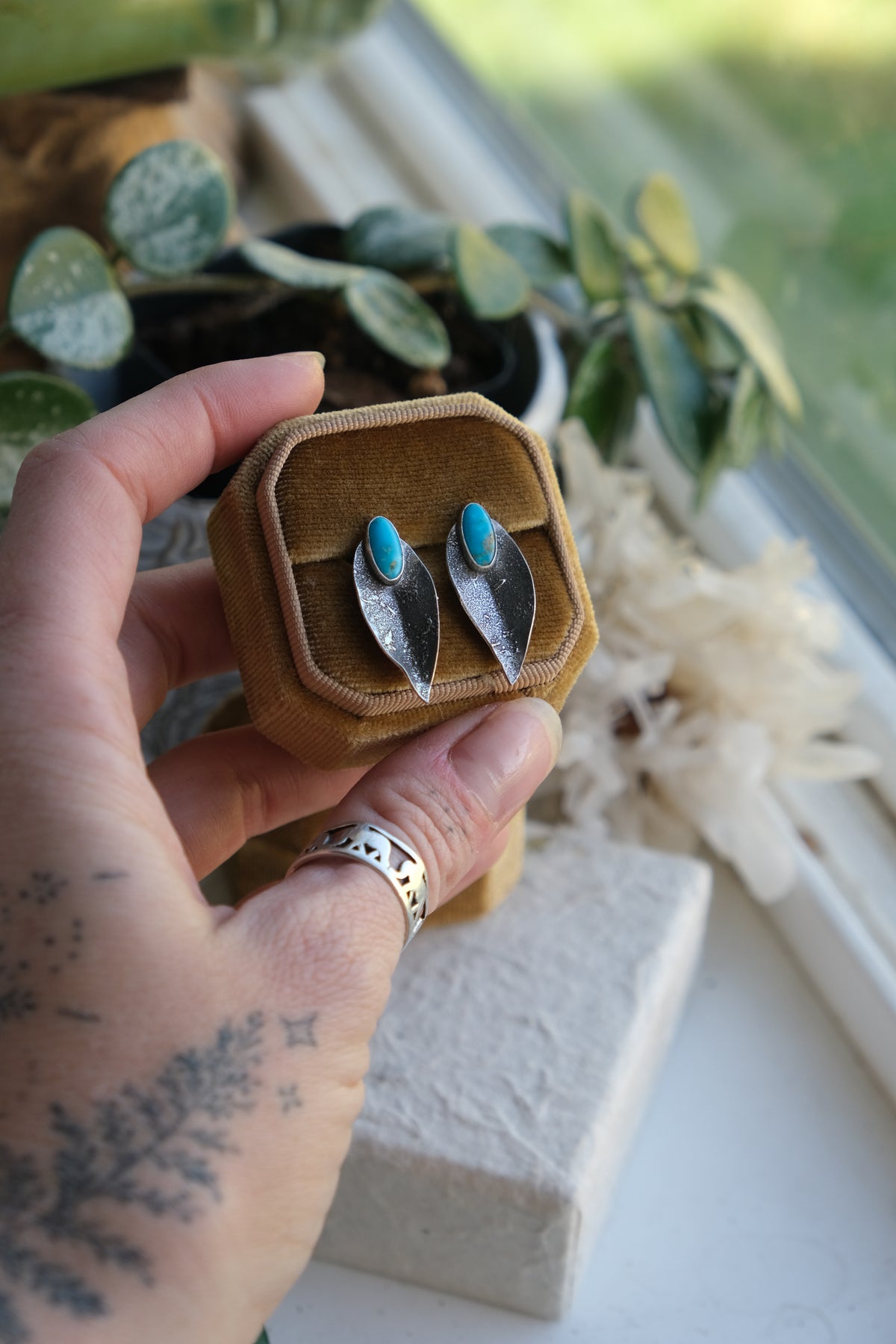 Turquoise Leaf Stud Earrings