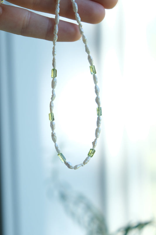 Peridot & Freshwater Pearl Beaded Necklace