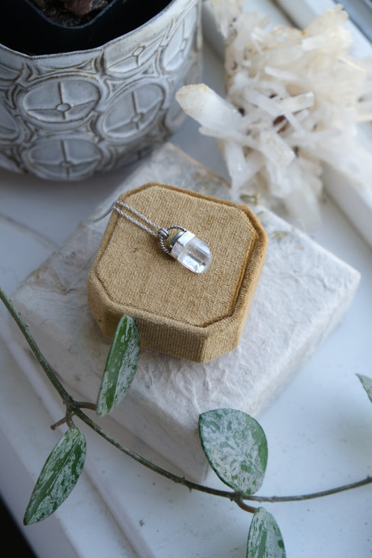 Utah Topaz Crystal Pendant Necklace