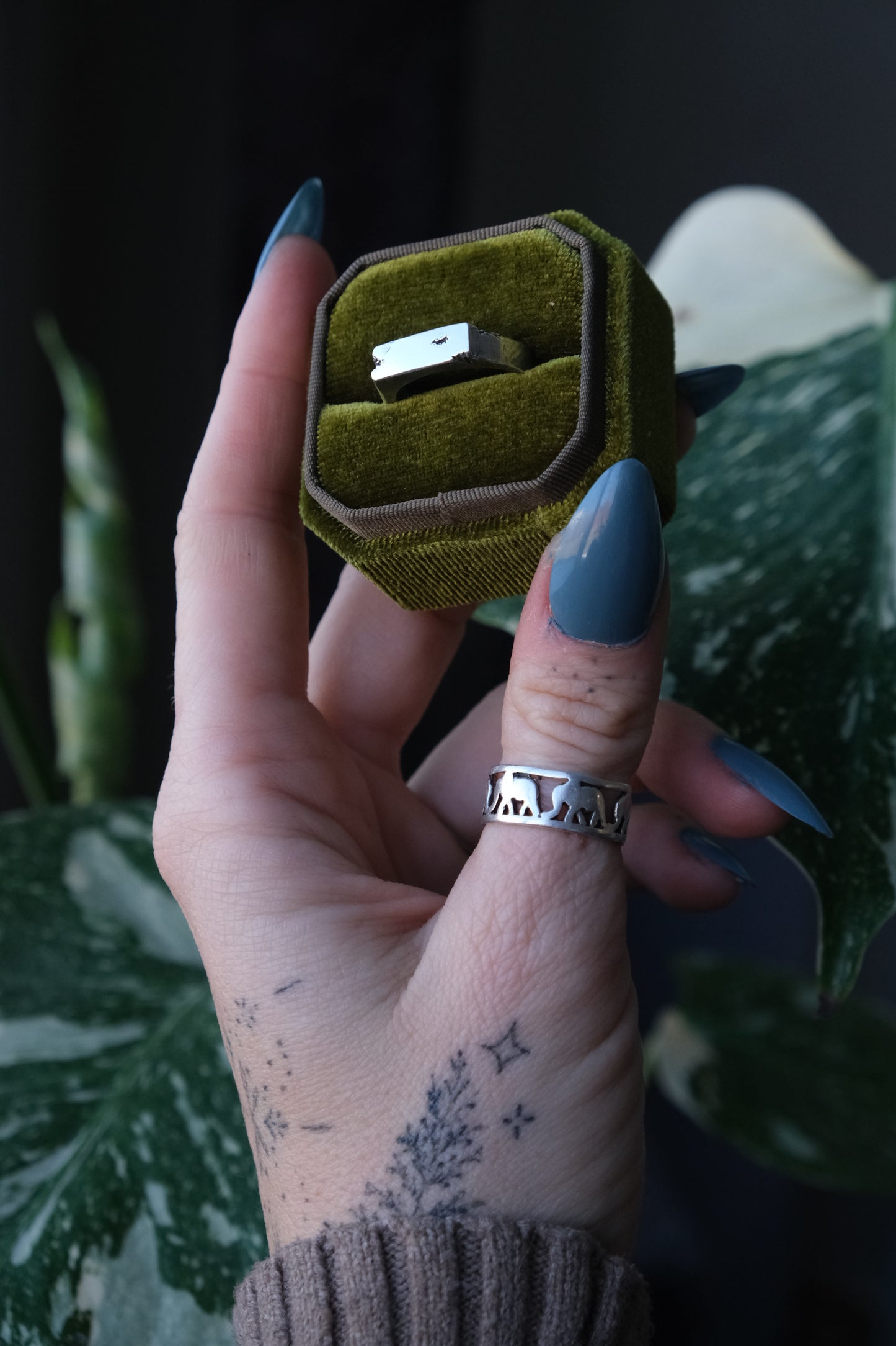 Sterling Signet Ring -size 7