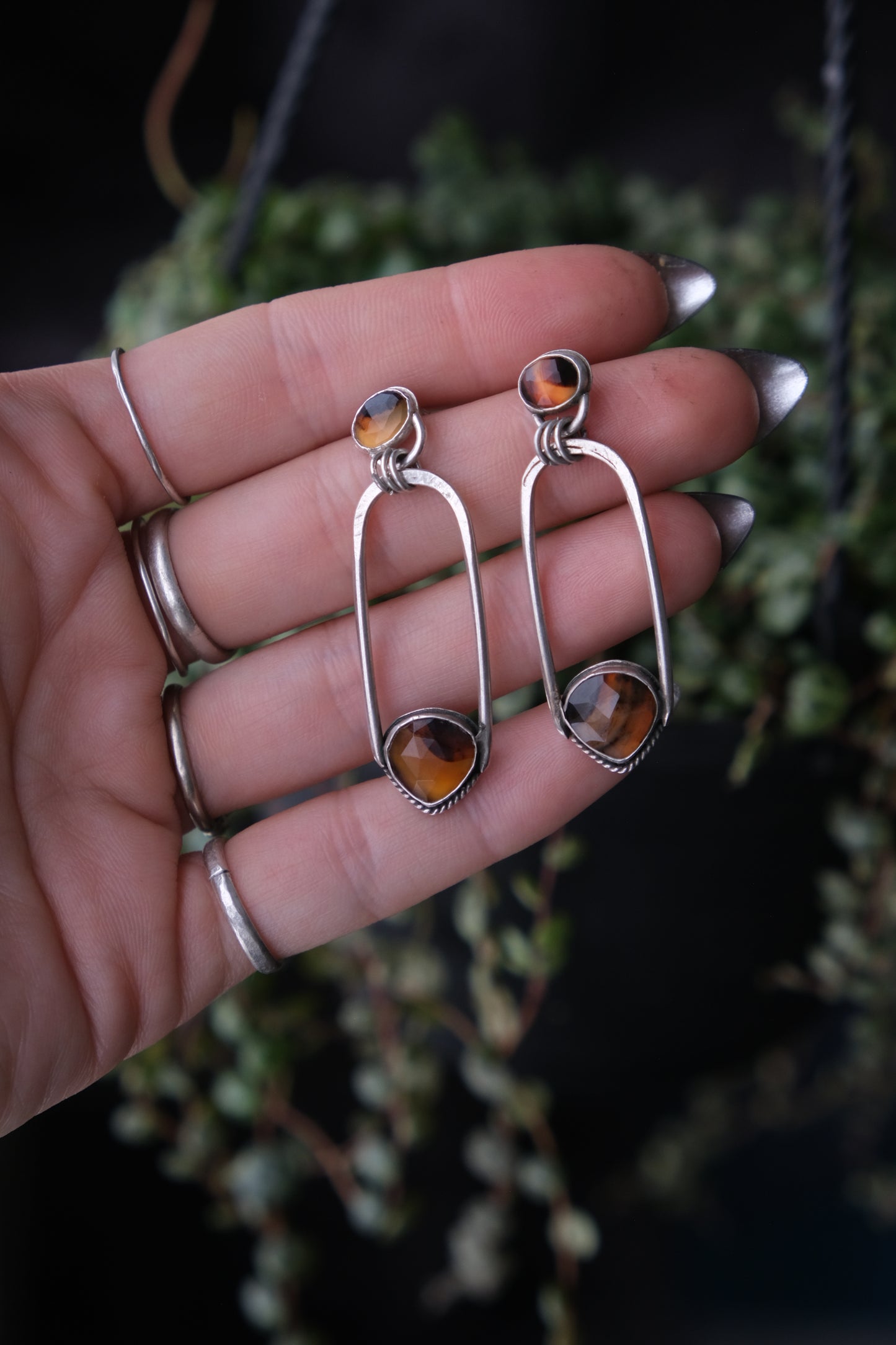 Montana Agate Arched Stud Earrings